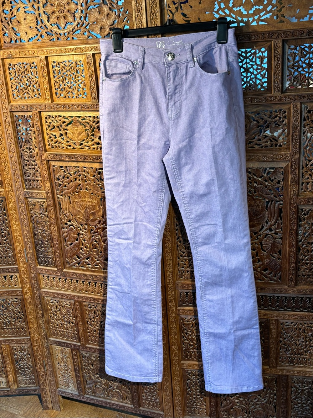 DG2 by Diane Gilman Lavender Straight-Leg Jeans